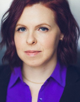 Kate Elizabeth Young as Kelly