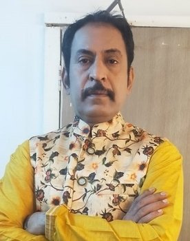 Sanjay Batra as Shamsher