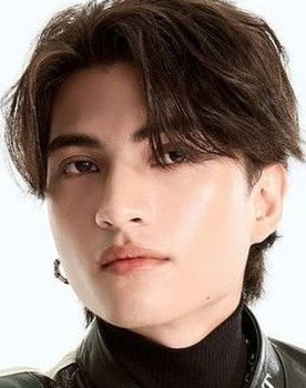 Benjamin Greenwell as James