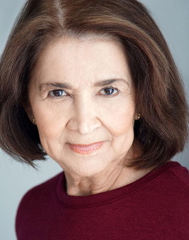 Emma McCoslin as Rita