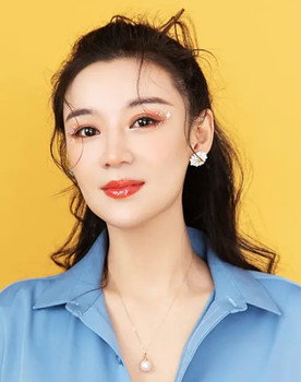 Jiang Li as Customer Service Li-Na