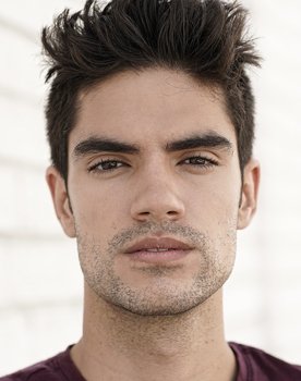 Tomas Roldan as Doctor