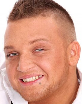 Menowin Fröhlich as Self