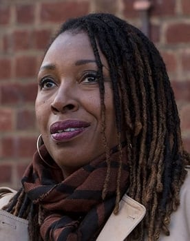 Jo Martin as Suzie Harris