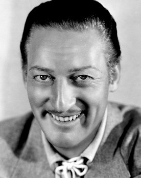 Warren William as Mr. Sears