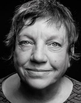 Kaat Camerlynck as Dokter