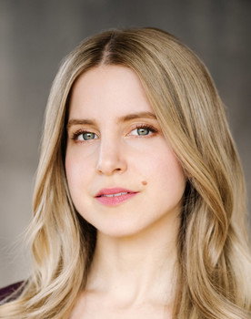 Clare Bastable as Cathryn
