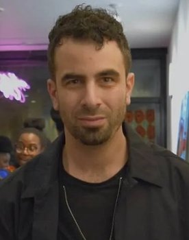 Byron Konizi as Stevie