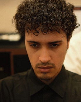 David Marçal as Macário