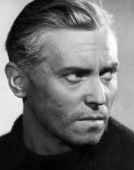 Emil Karewicz as Hermann Brunner