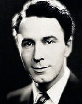 George Beranger as Captain Franz