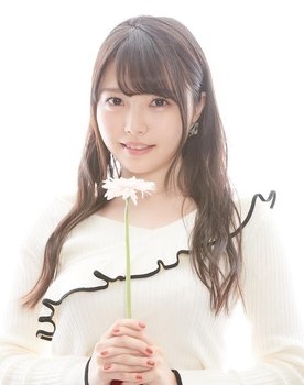 Momo Asakura as 