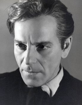 Αλέξης Μινωτής as Nikolas