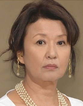 Setsuko Karasuma as Mami