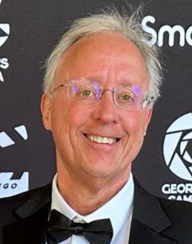 Mark P Galbraith as Frank McQueen Esq.