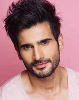 Karan Tacker