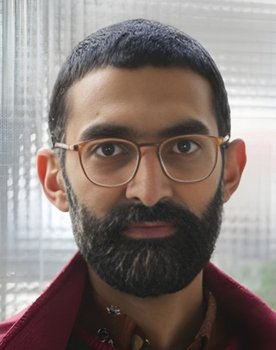 Faraz Fesharaki as Self