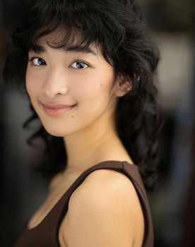 EaeMya ThynGi as Piper