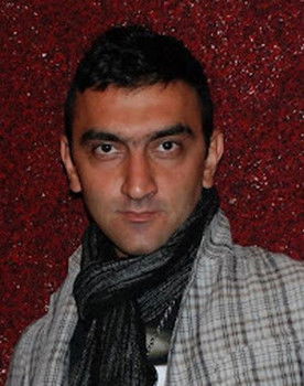 Vahid Mihandoost as Vahid