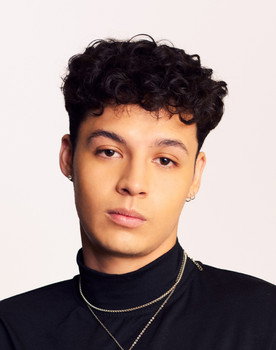 Jonah García as Self - Contestant