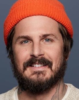 Nic Smal