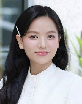 Le Ha Anh as Chiêu Minh