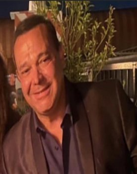 Ray Quiroga as Detective Perez