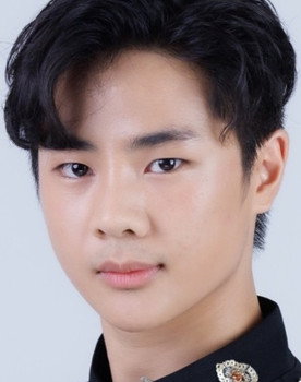 Nannakun Pakapatpornpob as Macau