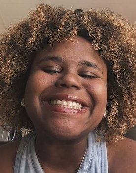 Mika Soeiro as Beca