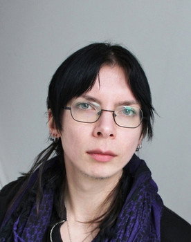 Aleksandre Zharaya as Mother