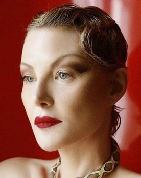 Renata Litvinova as 