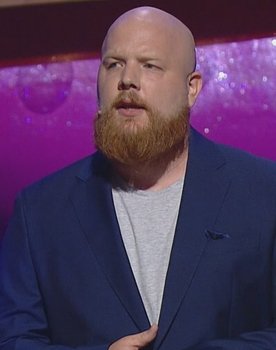 Pelle Lundberg as 