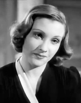Vera Bergman as Alba Corsi