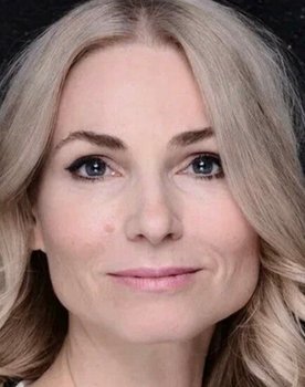 Alexandra Emelyanova as