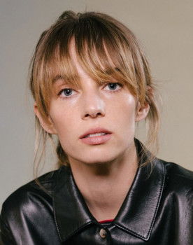 Maya Hawke