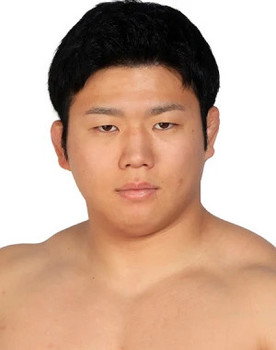 Yuto Koyanagi as Hayato Koyanagi