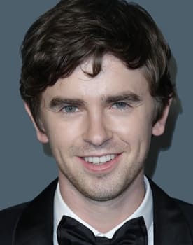 Freddie Highmore as Justin (voice)