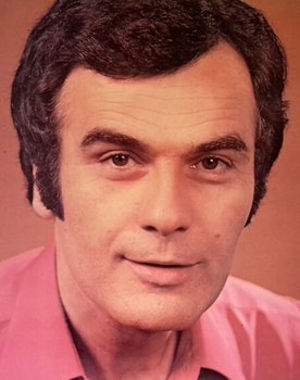 Giorgos Zahariadis as Kyriakos