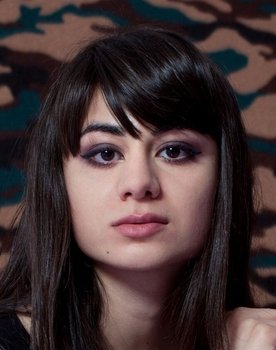 Kurdwin Ayub as Herself