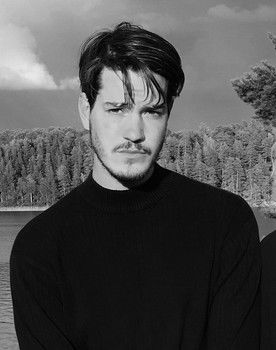 Leonard Vincent Rode as Man