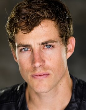 Jadon Cal as Tommy Kent