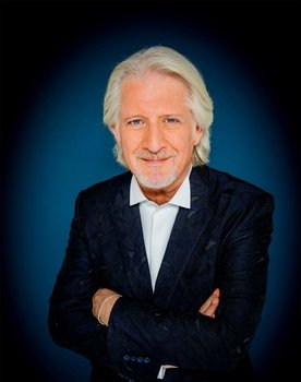 Patrick Sébastien as 