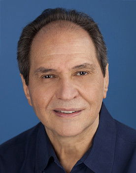 Joseph Tudisco as Hubie Zinema