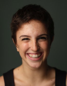 Berta Luna as Idriss