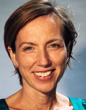 Samantha Jennings as Self