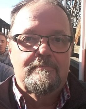 Jussi Niilekselä as Pajatsomies Pietikäinen