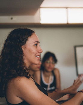 Clara Barros as Eclipse