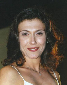 Eliete Cigarini as Roberta