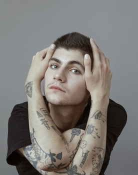 Arkadii Archie Maznev as Mikhail Porter