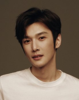 Yan Xi as Mo Xiaohao